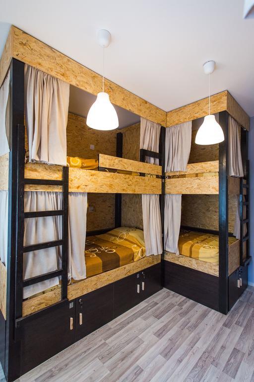 Hostel Day 'N' Night Ni Δωμάτιο φωτογραφία