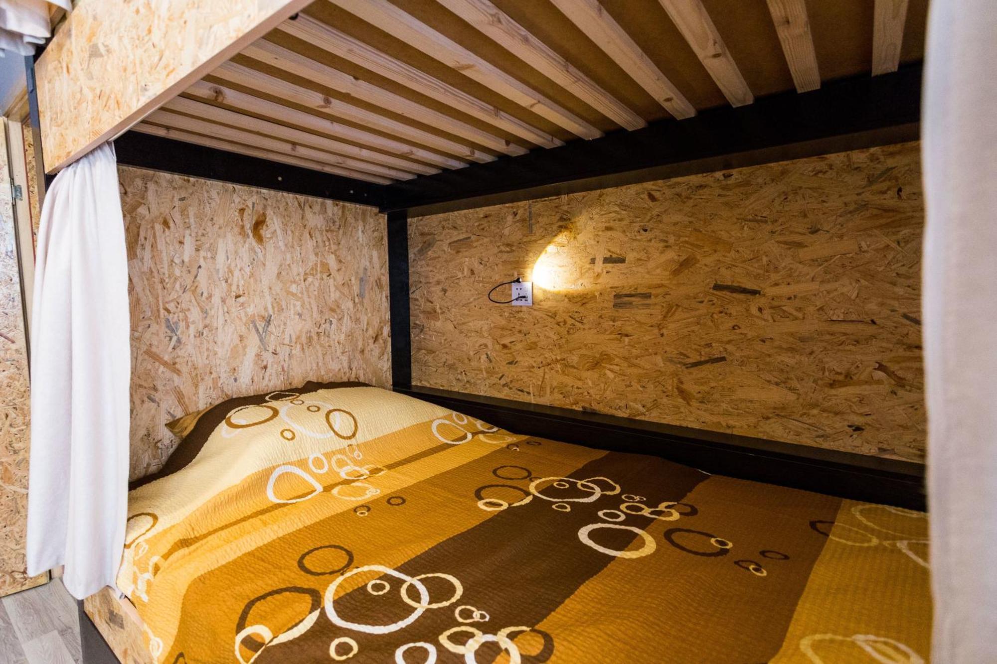 Hostel Day 'N' Night Ni Δωμάτιο φωτογραφία