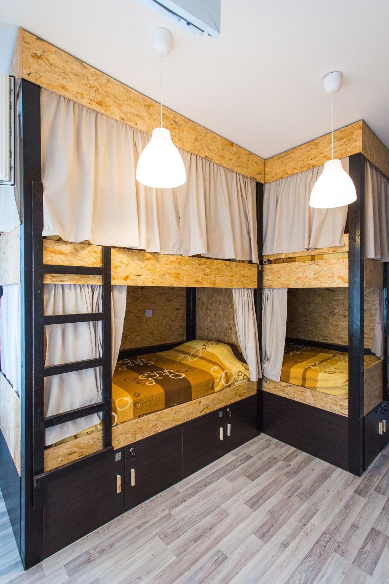 Hostel Day 'N' Night Ni Δωμάτιο φωτογραφία